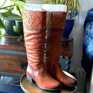 Nurture Dark Brown Boots